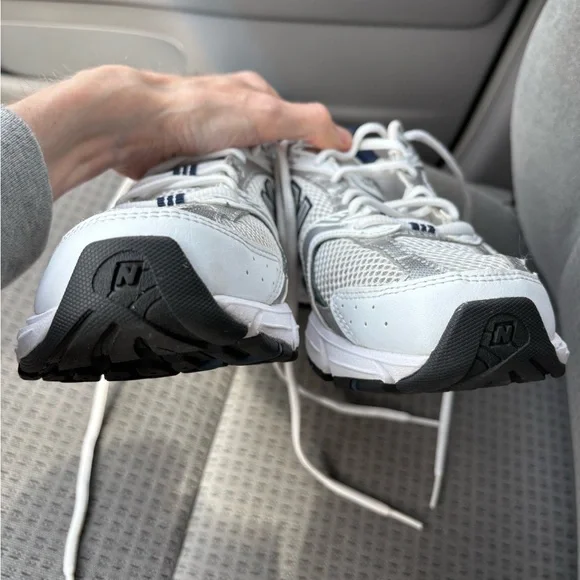 New Balance 530 sneakers. Ladies 8.5 men’s 7 - Picture 6 of 9